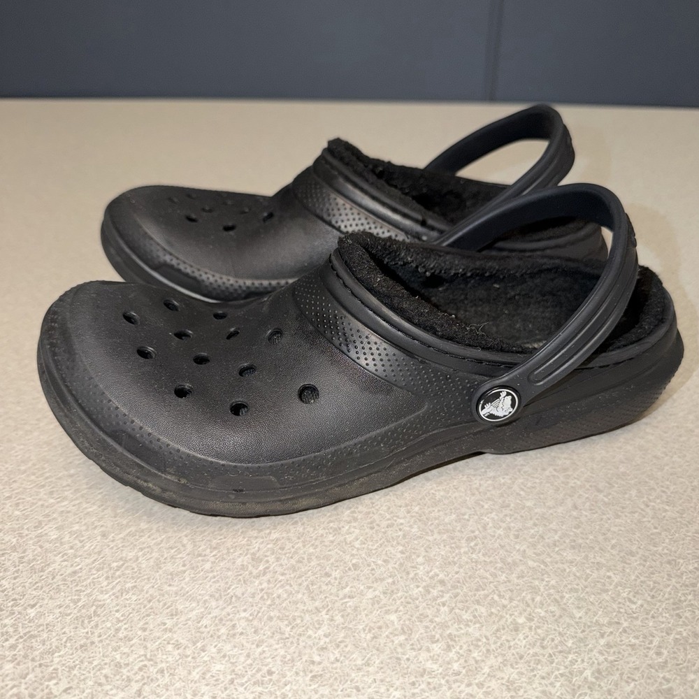 Crocs Youth Dual Comfort Classic Black Winter Lined Clogs Unisex Size 6 J6